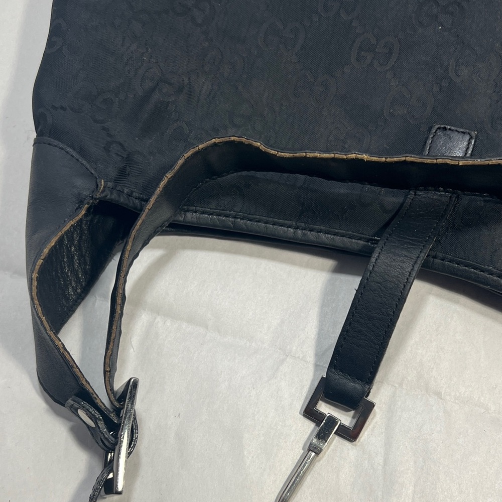 Gucci Black Jackie Messenger Bag with Green and Red Stripe - Picture 7 of 11